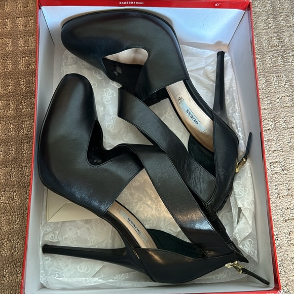 Black leather guess booties - Picture 3 of 6